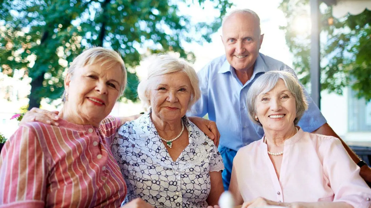 پیری را میتوان به تاخیر انداخت/ ۷۰ درصدش به سبک زندگی بستگی دارد