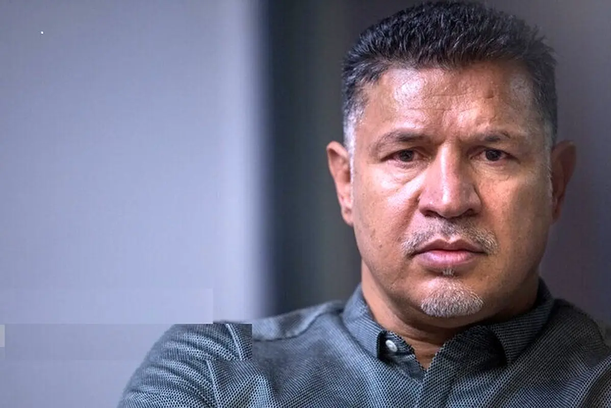 عکس شکار شده از علی دایی در دیزین / آقای فوتبالیست و هوادار زن!