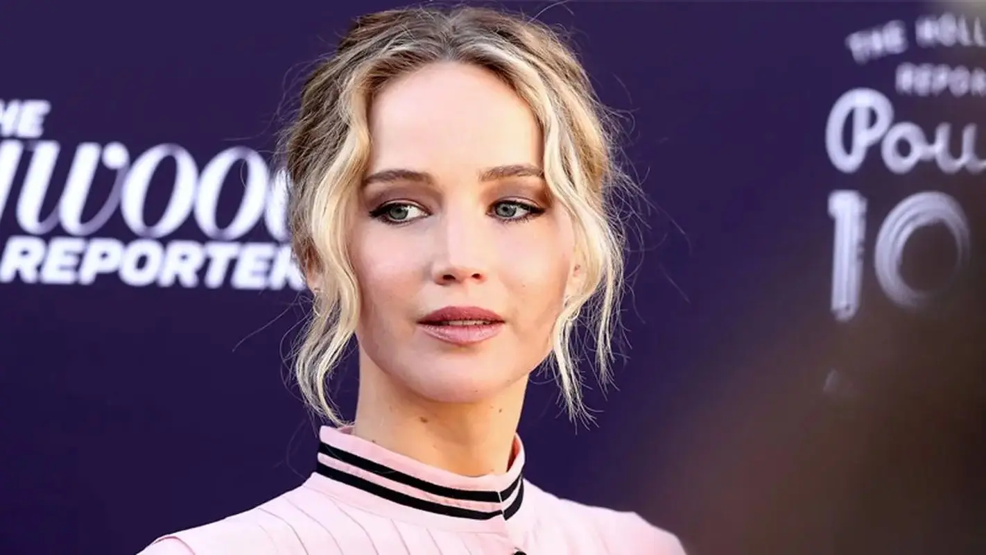 جنیفر لارنس چکار کرد که دوباره رفت در فهرست خوش تیپ های سال؟!