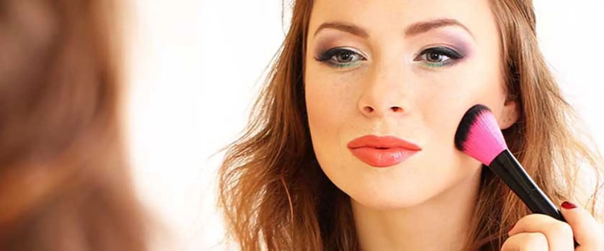 برای آرایشی بی‌نقص و ماندگار، به چه زیرسازی نیاز دارید؟
