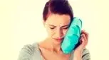 یک حرکت ساده برای بازکردن گرفتگی گوش‌ها 