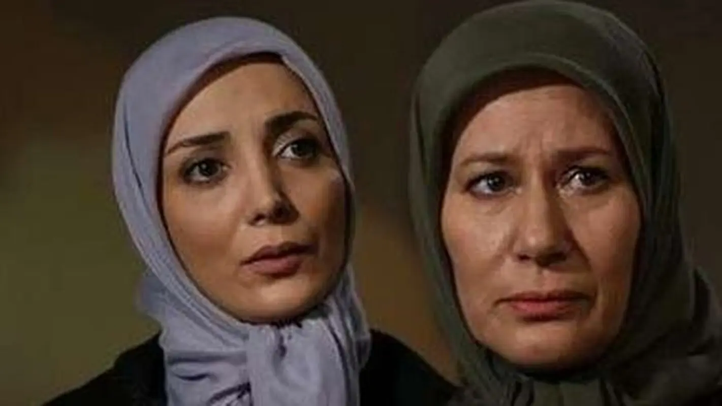 عکس های زیرخاکی از پدر رویا میرعلمی و خانم بازیگر سریال شمعدونی 