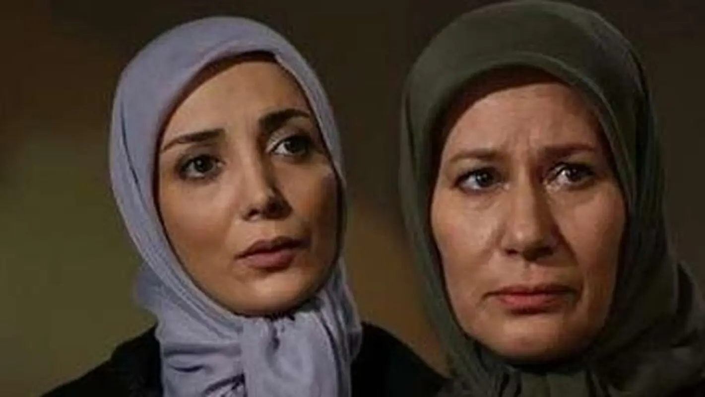 عکس های زیرخاکی از پدر رویا میرعلمی و خانم بازیگر سریال شمعدونی 