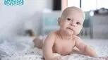 چه موقع استفراغ نوزاد خطرناک است؟ | راهنمای کامل دلایل و عوارض + ۵ نوع شایع استفراغ نوزاد