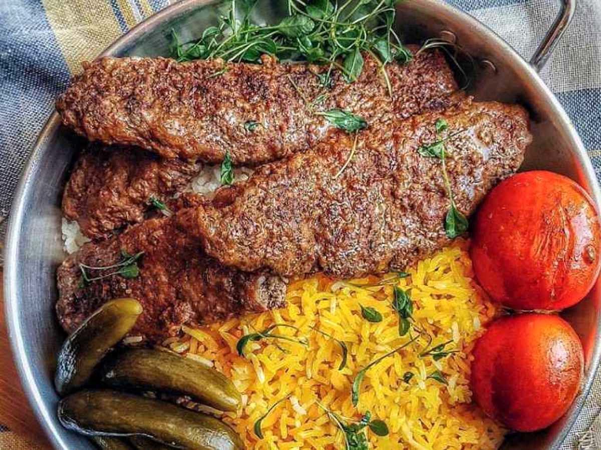 طرز تهیه کباب تابه ای خوشمزه و مخصوص در فر!