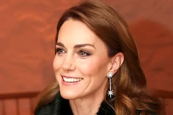 کیت میدلتون با این تاج صحنه را به آتش کشید (عکس)