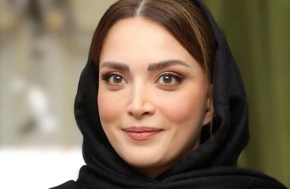 استایل زمستونی بهنوش طباطبایی / کاپشن دخترانه خانم بازیگر سوژه شد + عکس
