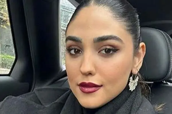 کولاک دختر شیرازی با عکس هایش در ترکیه /  رامینا ترابی کیست؟ 