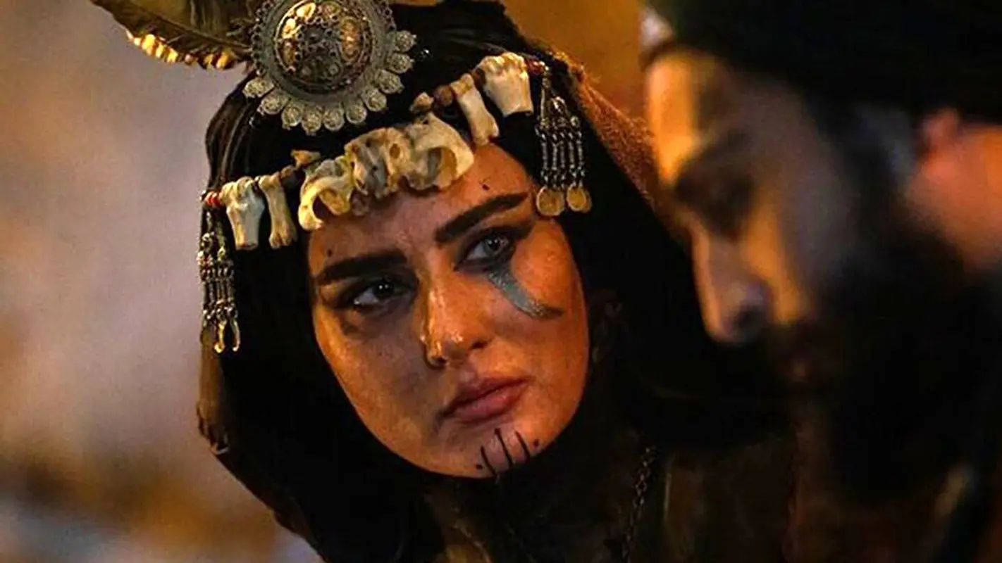 تصاویری دیده‌نشده از غزال سریال مستوران در دنیای واقعی!