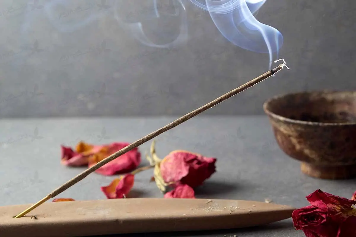 استفاده از عود و خوش‌بوکننده‌ در خانه، ممنوع 