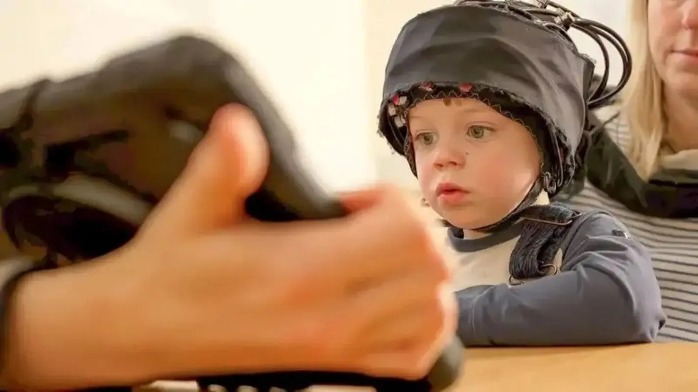 در مغز کودکان نوپا چه می‌گذرد؟