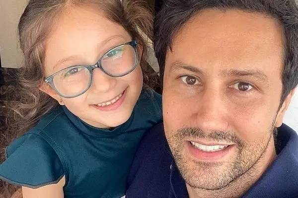 عکس خاص شاهرخ استخری و دخترش پناه