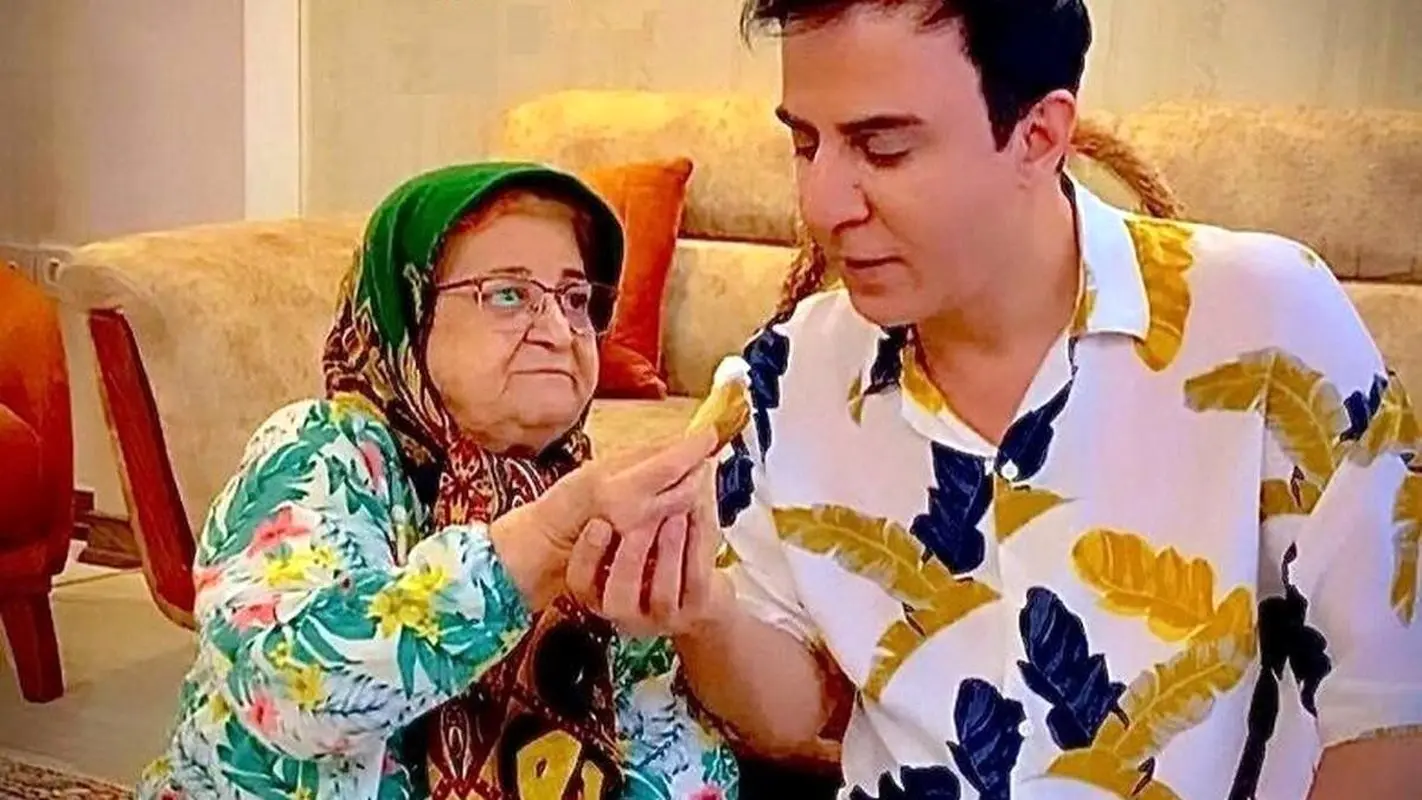 عاشقانه عموپورنگ با تنها عشق زندگی اش / دخترا حسودی کردن + عکس