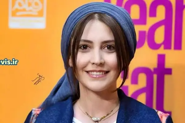 عکس و فیلم بامزه از خانه شیک شبنم قربانی و کودک خردسالش در حال پیانو زدن