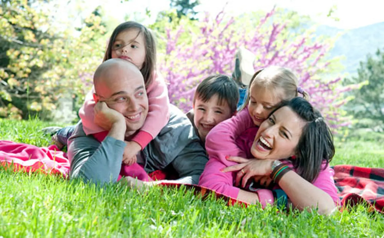 حسادت فرزند اول به دوم، راهکار برای والدین