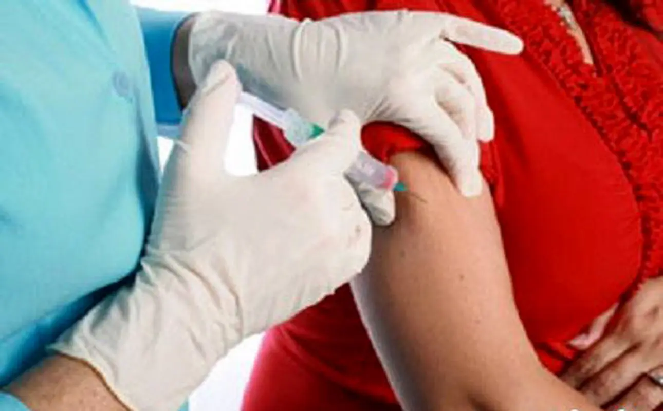 فواید واکسیناسیون زنان باردار