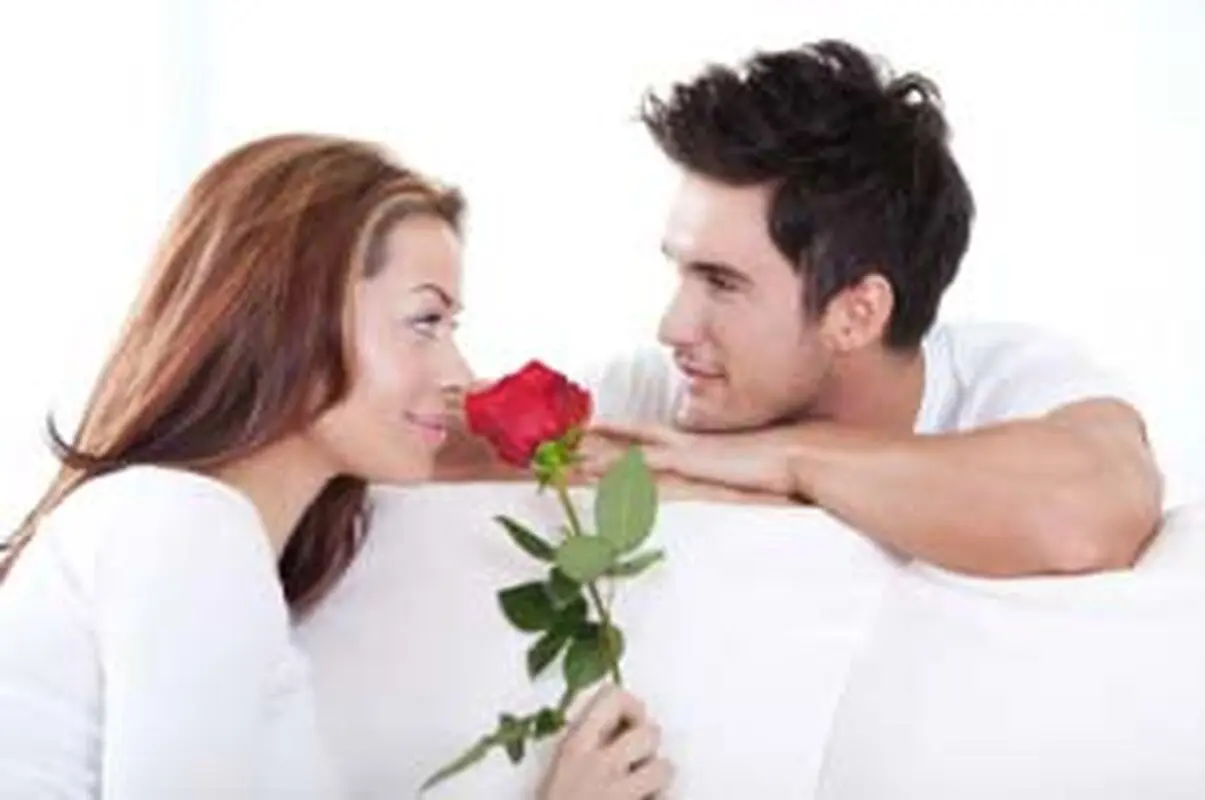 رابطه زناشویی در بارداری، چگونه باشد؟