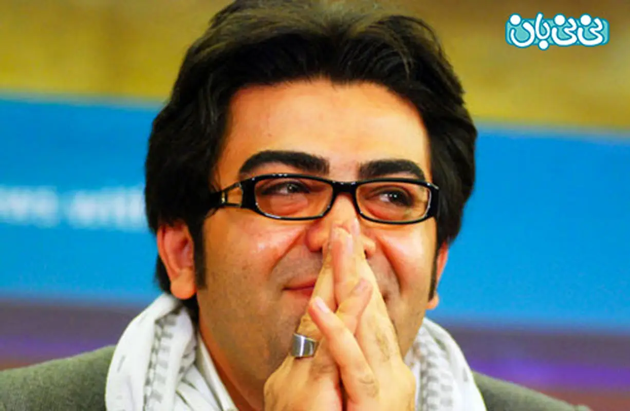 کودکی فرزاد حسنی، چگونه گذشت؟