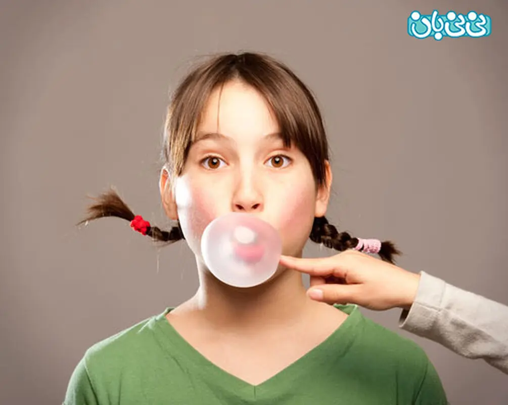 آدامس خوردن کودکان، فواید و مضرات
