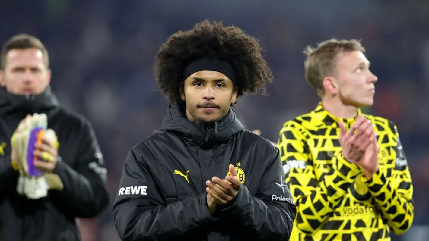 عشق این فوتبالیست به همسرش خبرساز شد / به خاطر او ترک باشگاه کرد