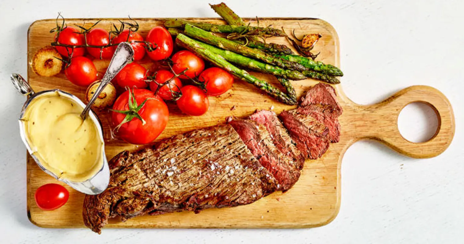 بهترین سس‌ها برای استیک در خانه| طعم رستورانی با مواد ساده