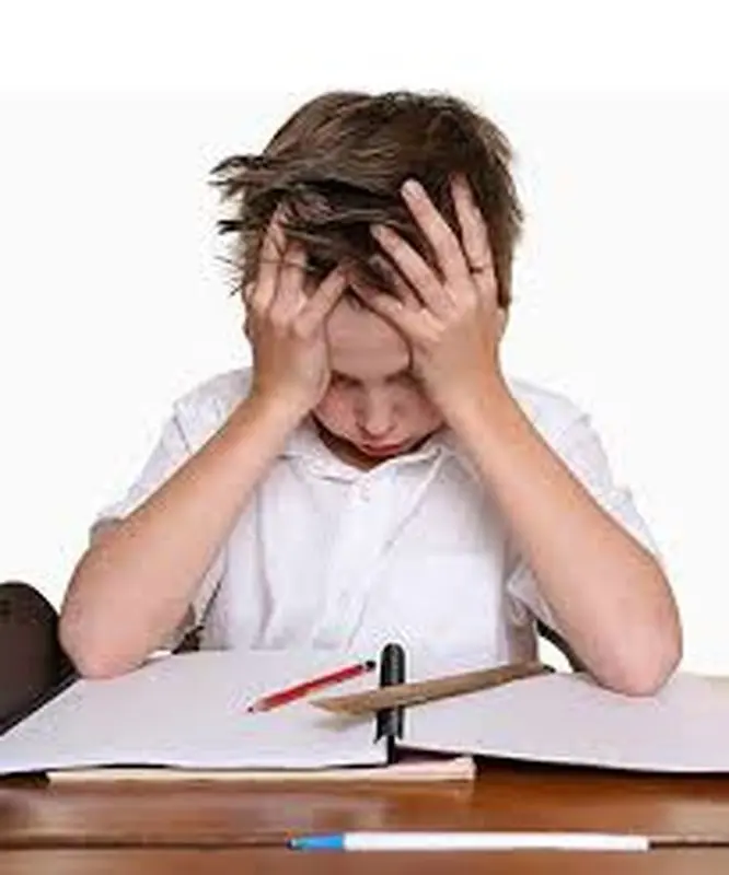 اضطراب امتحان در کودکان، طبیعی یا غیرطبیعی؟