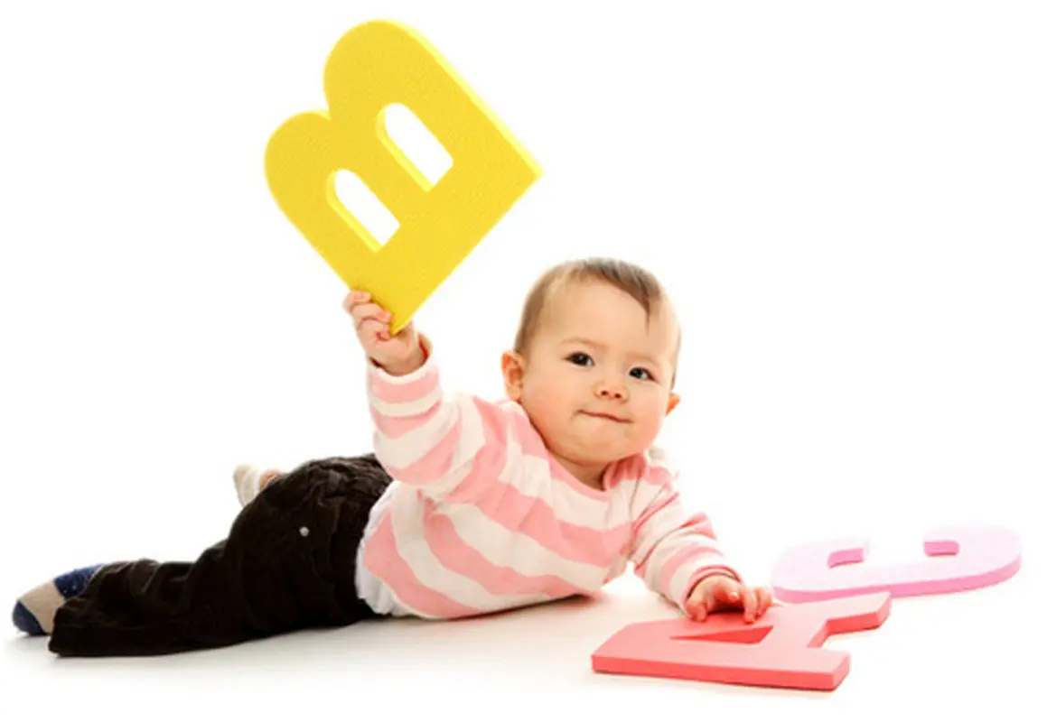 جنین در شکم مادر، واکنش به زبان مادری یا خارجی؟