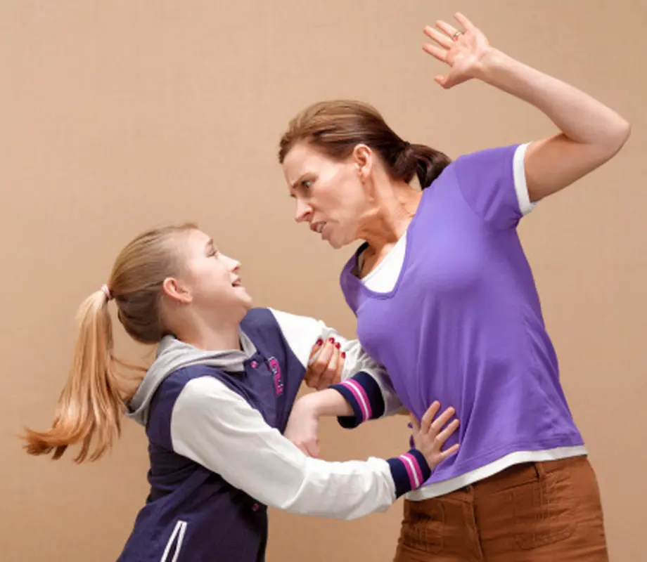 والدین الگوی فرزندان، حواستان به بدآموزی باشد