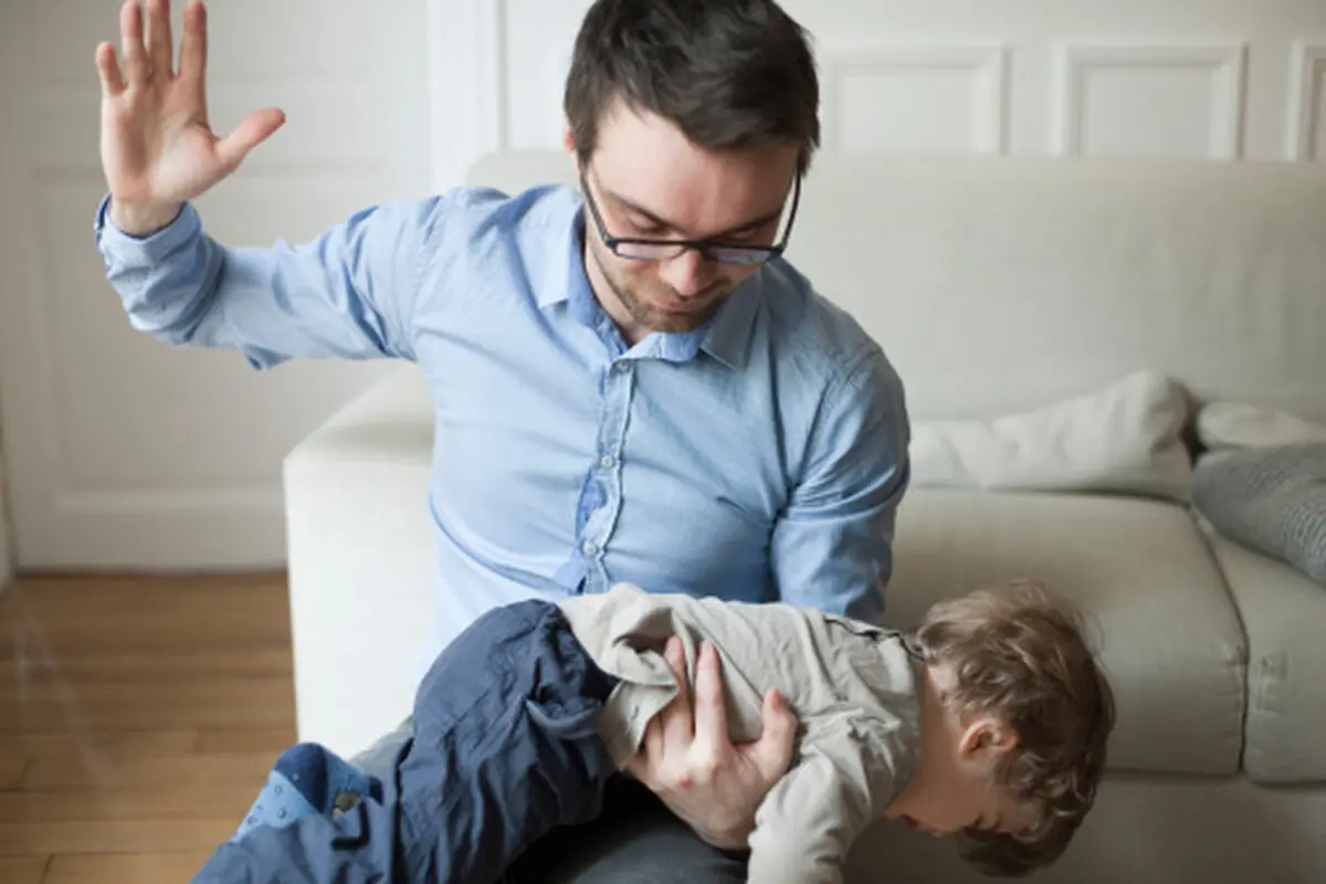 بهترین روش تربیت کودک، تشویق یا تنبیه؟