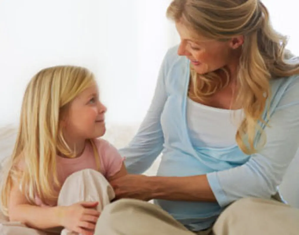 صدا زدن والدین به اسم، واکنش تند بدترین راه است