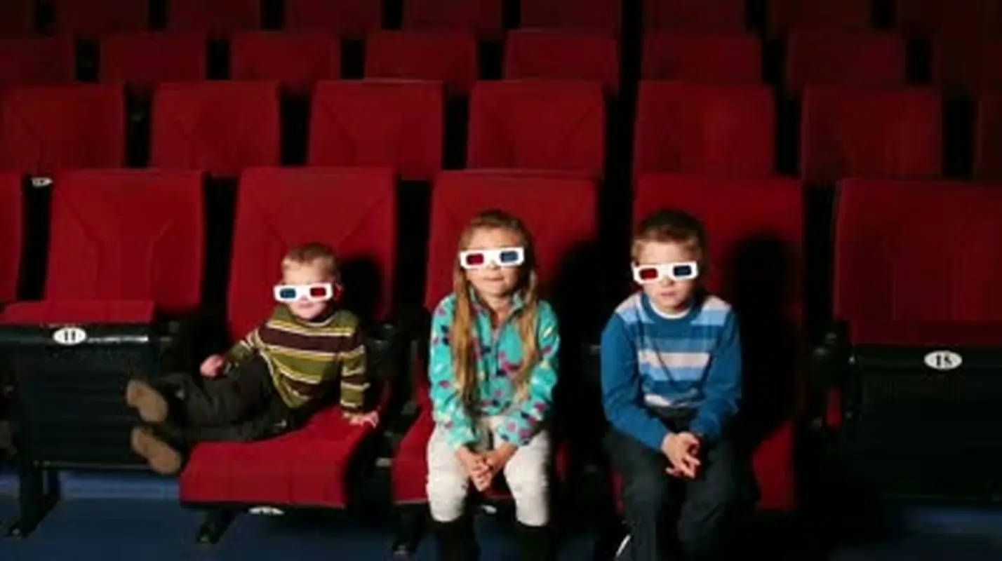 دیدن فیلم سه بعدی برای کودکان، مضر برای بینایی؟