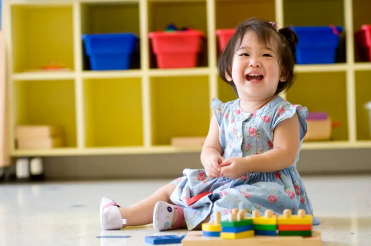 اسباب بازی‌های مناسب کودکان، از 18 تا 24 ماهگی