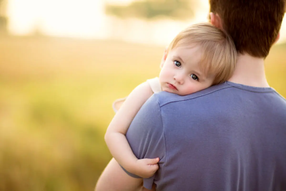 آغوشی باز برای کودک، شیوه های صحیح بغل کردن