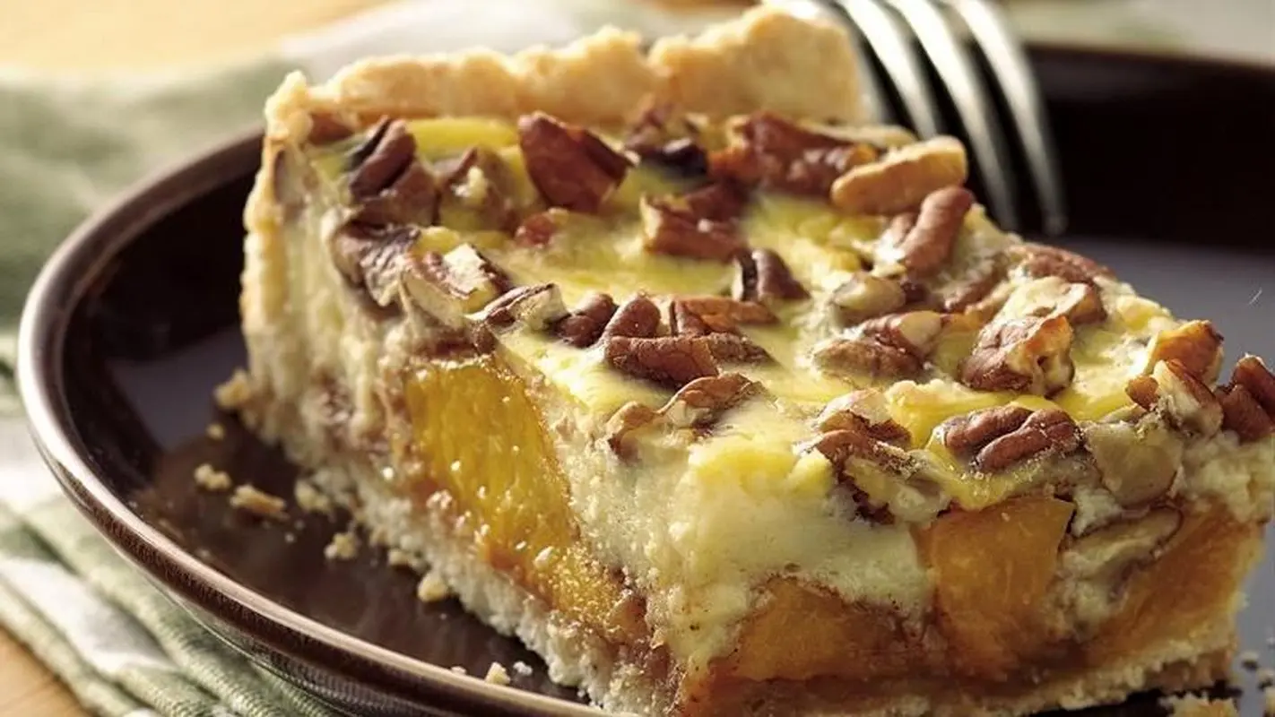 شیرینی خوشمزه برای بچه ها، معجزه هلو و دارچین به سبک آلمانی