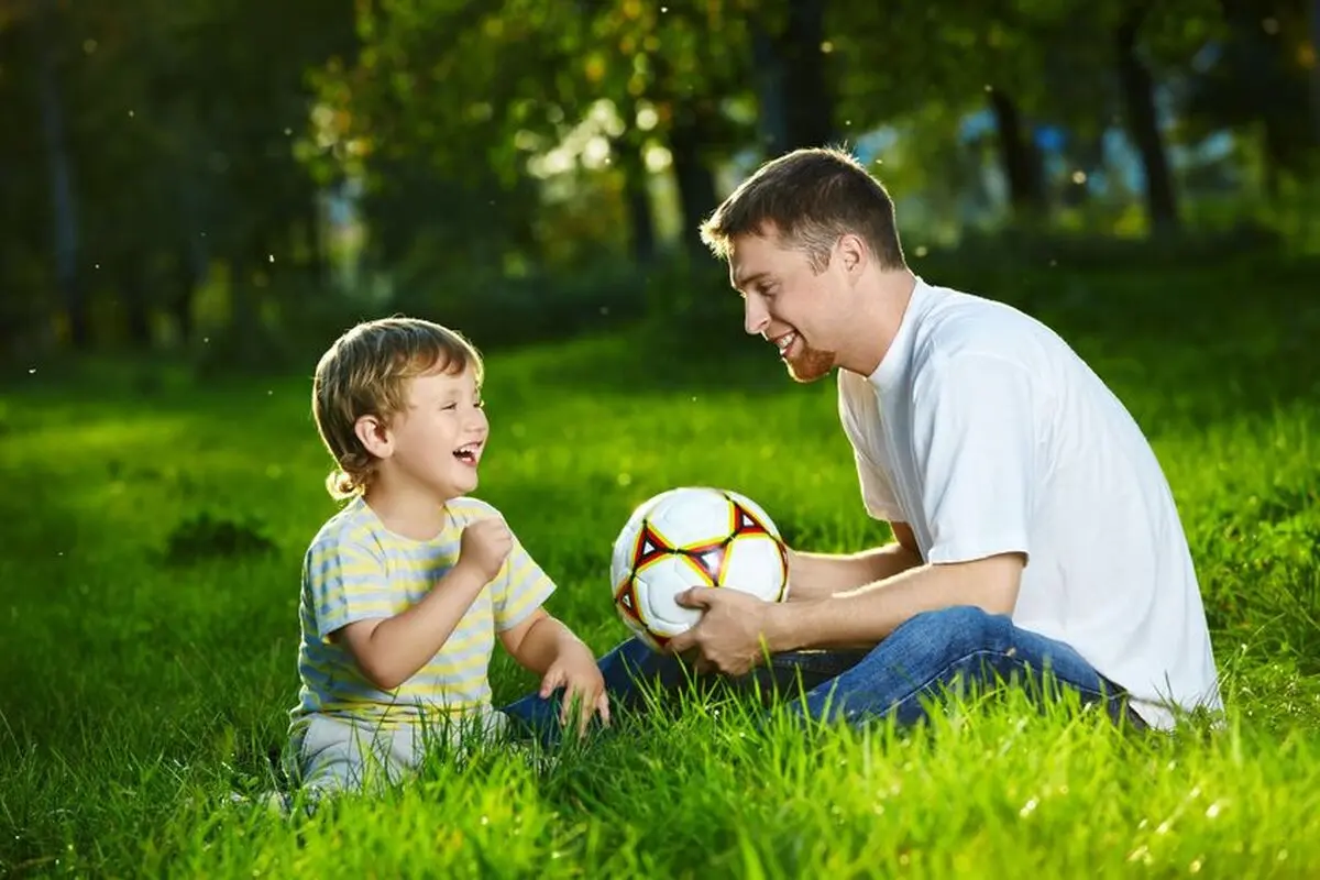 چگونه الگوی خوبی برای فرزندانمان باشیم؟