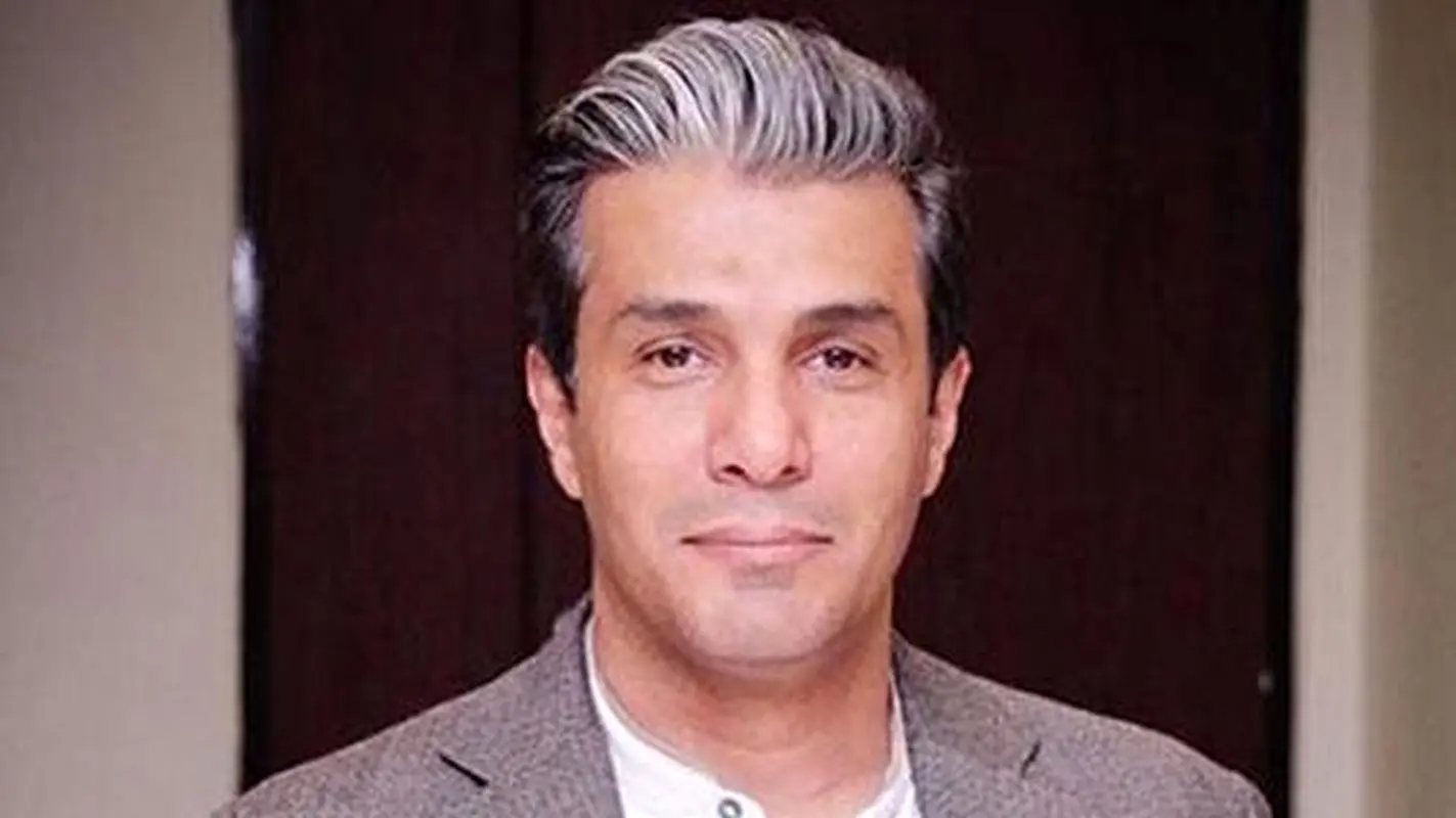 عکس های زیرخاکی از کودکی آریا عظیمی نژاد / چه پدر خوشتیپی !