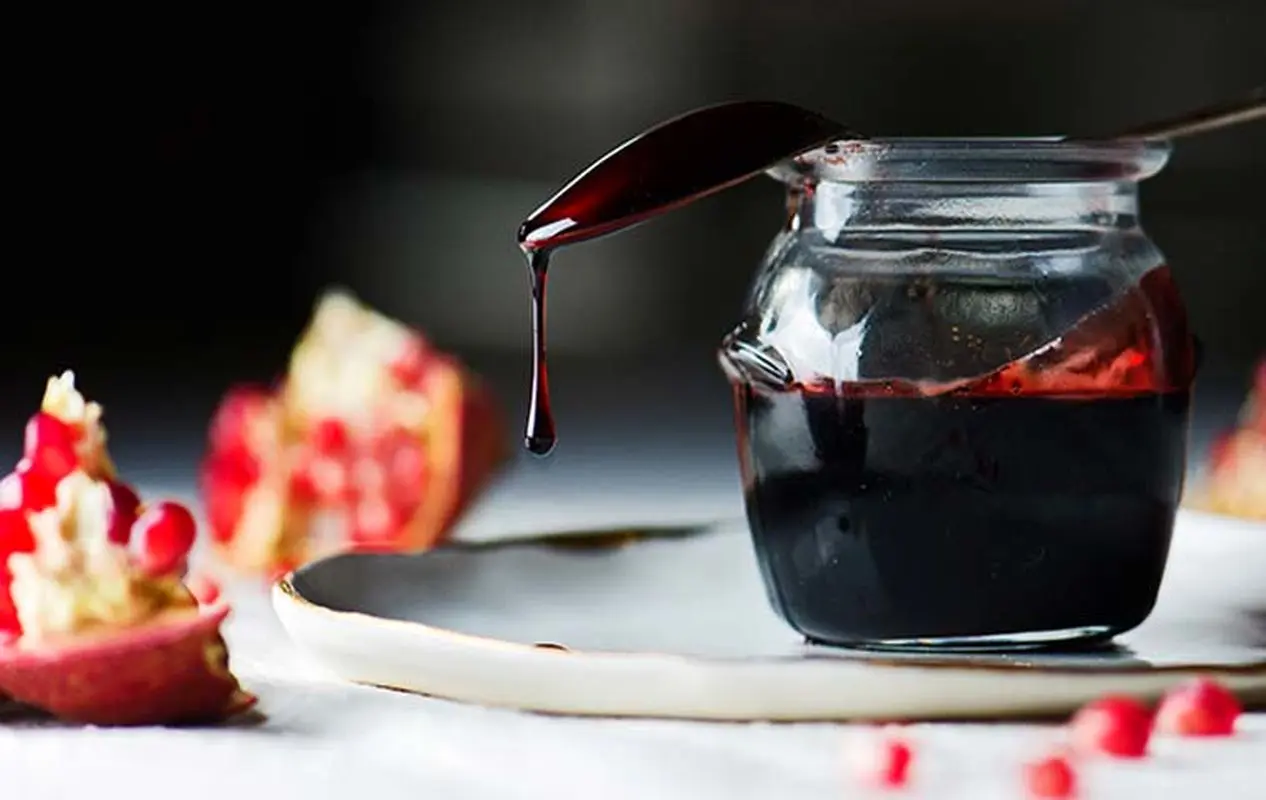 طرز تهیه رب انار خانگی مخصوص  / چگونه رب انار خانگی درست کنیم؟