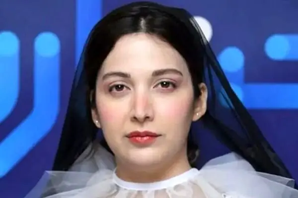 استایل جذاب و متفاوت روشنک گرامی در شب یلدا!