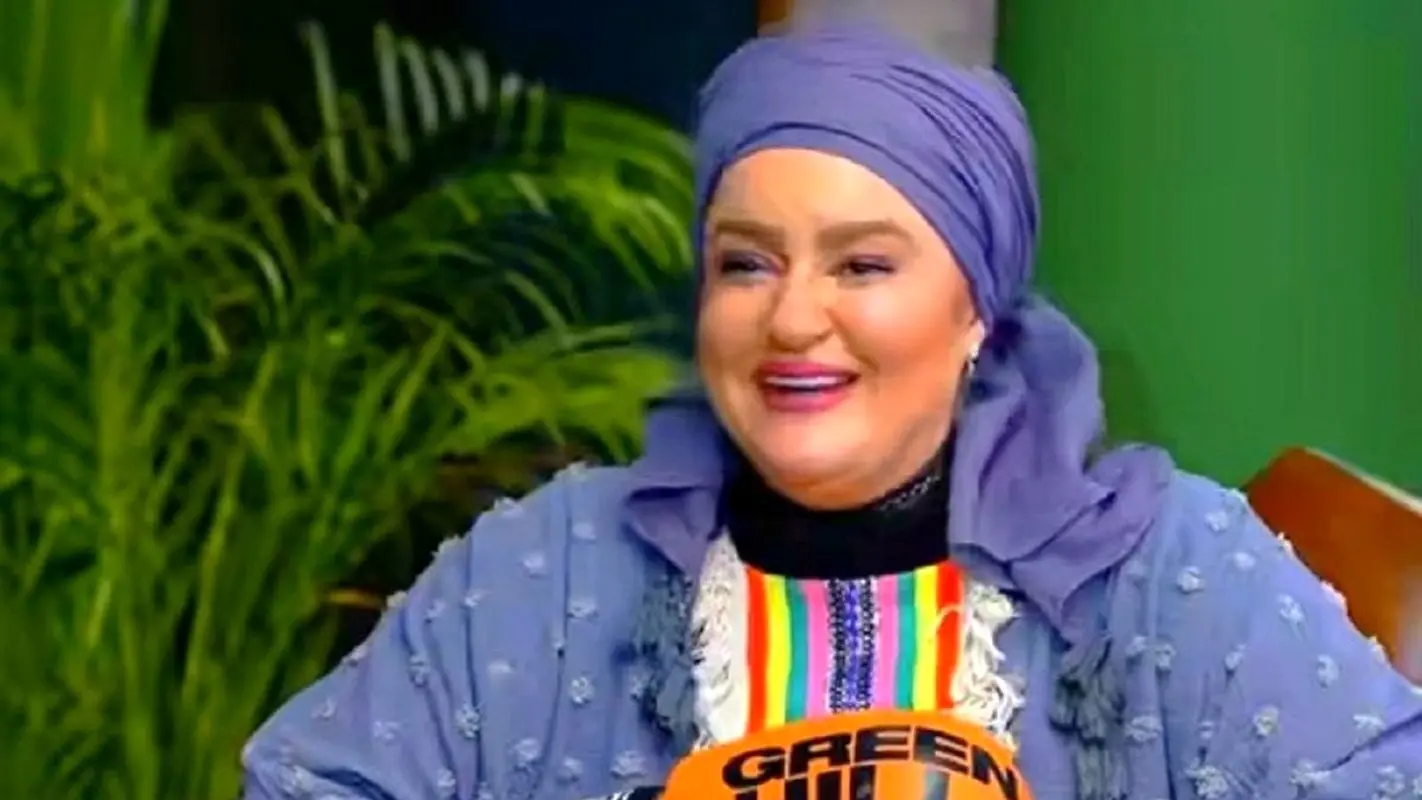 جذاب‌ترین عکس یلدای امسال از نعیمه نظام دوست منتشر شد!