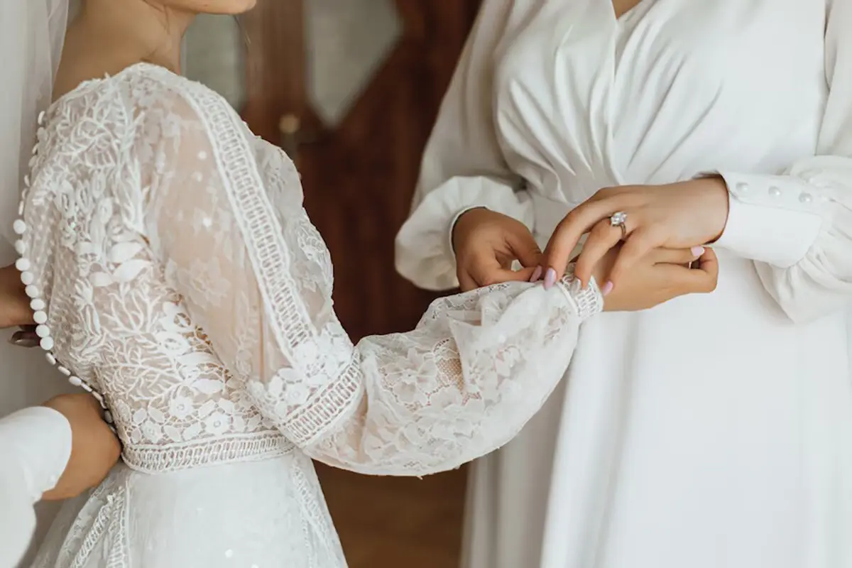 بهترین مزون لباس شب کجاست؟ + معرفی 10 مزون برتر
