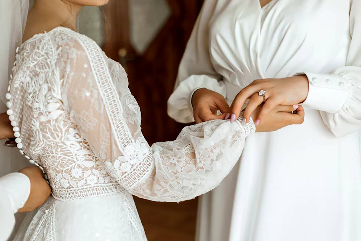 بهترین مزون لباس شب کجاست؟ + معرفی 10 مزون برتر