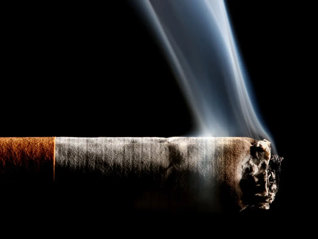 عوارض سیگار برای نوزاد