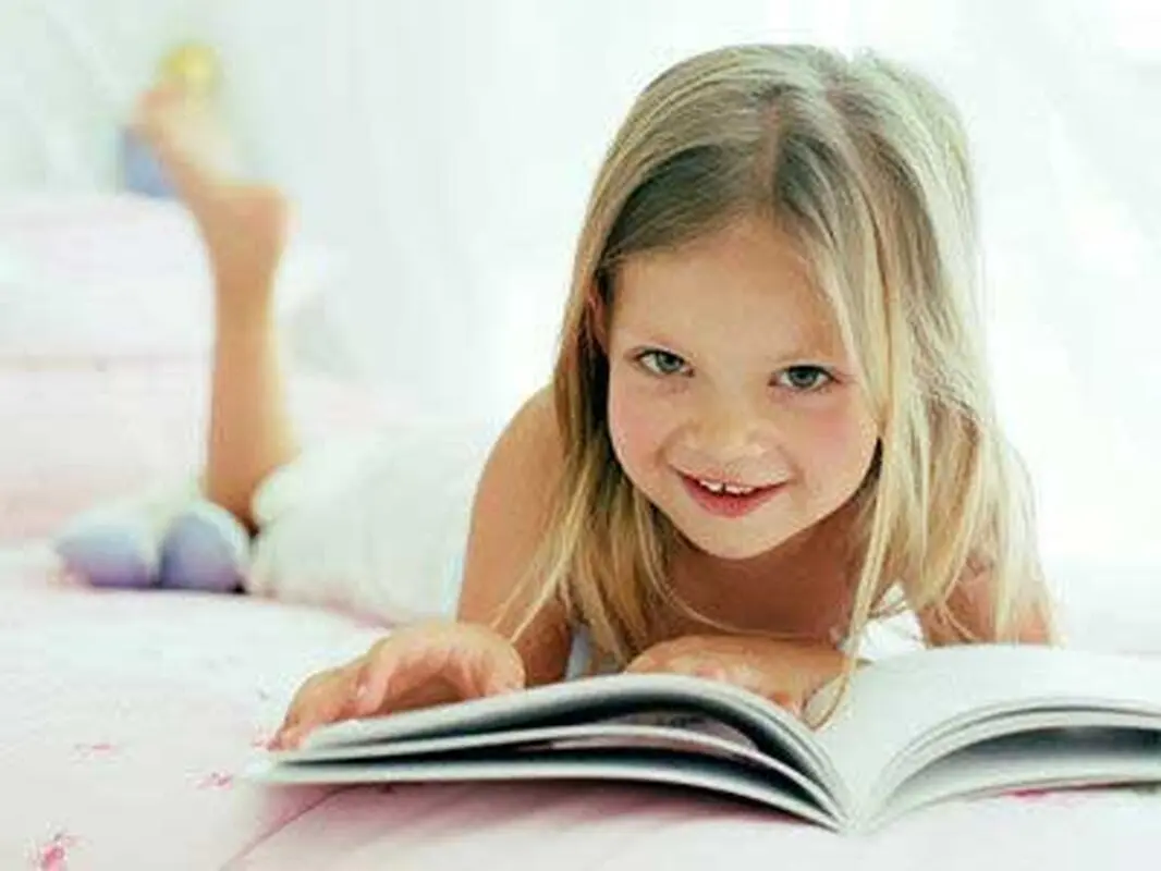 کتاب، سالم‌ترین رسانه برای کودکان