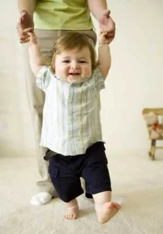 راه افتادن کودک، روروئک را فراموش کنید