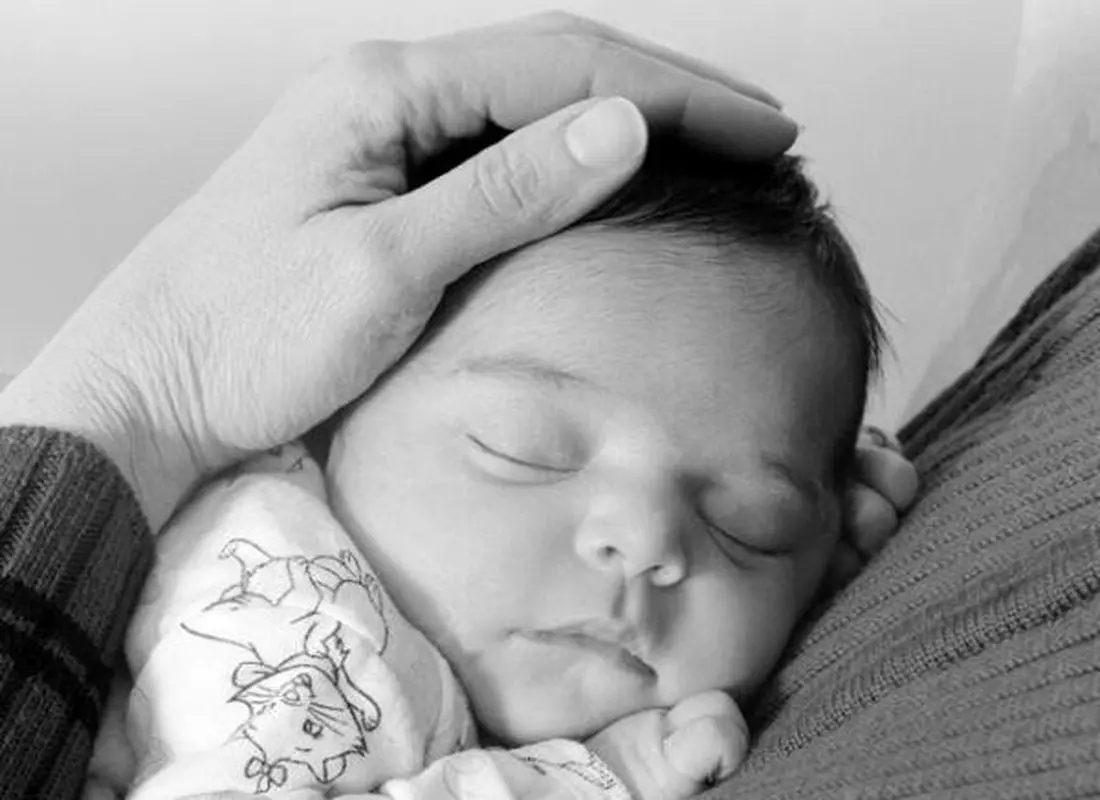 درمان نازایی با ای وی اف، هزینه‌اش چقدره؟