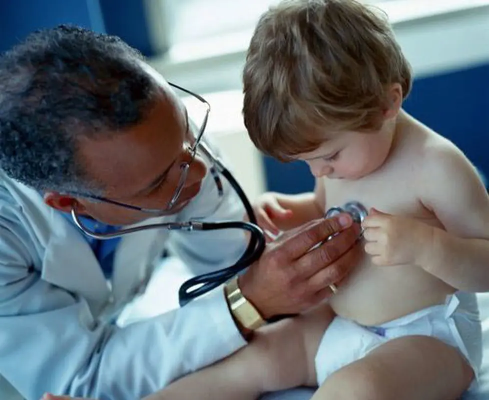 ترس از دکتر در کودکان، سندروم لباس سفید چیست؟