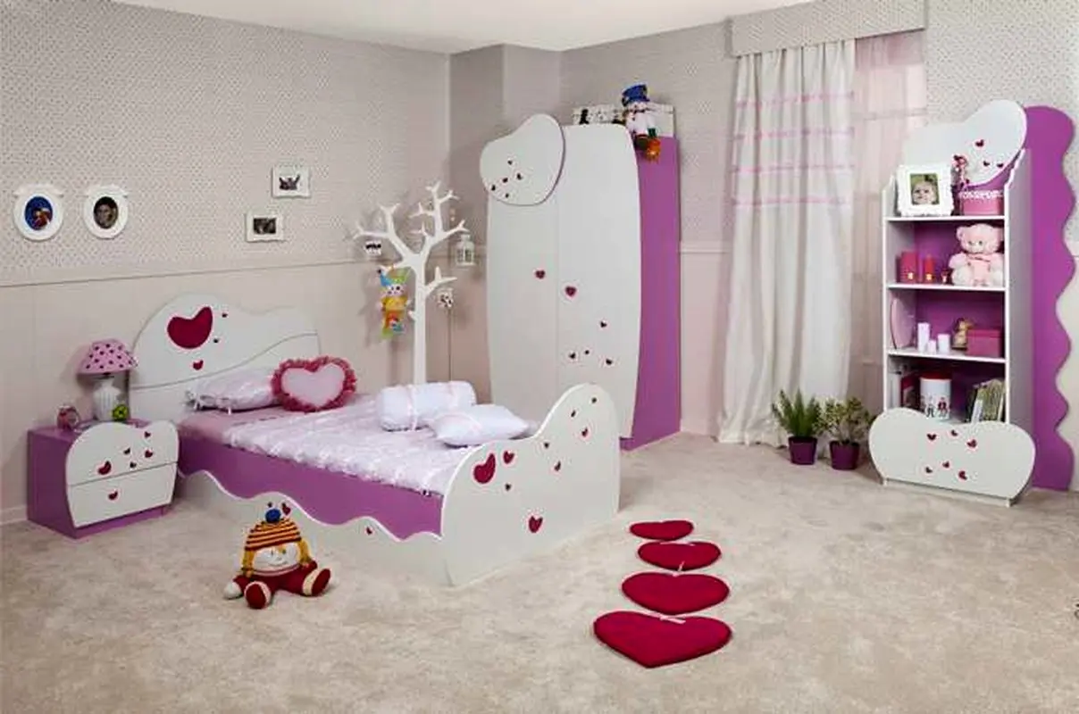 سیسمونی نوزاد، تخت خواب هم میخواهد