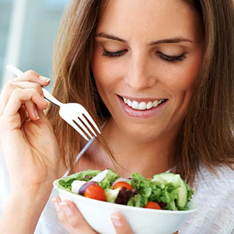 چه مواد غذایی برای جنین مفید است؟