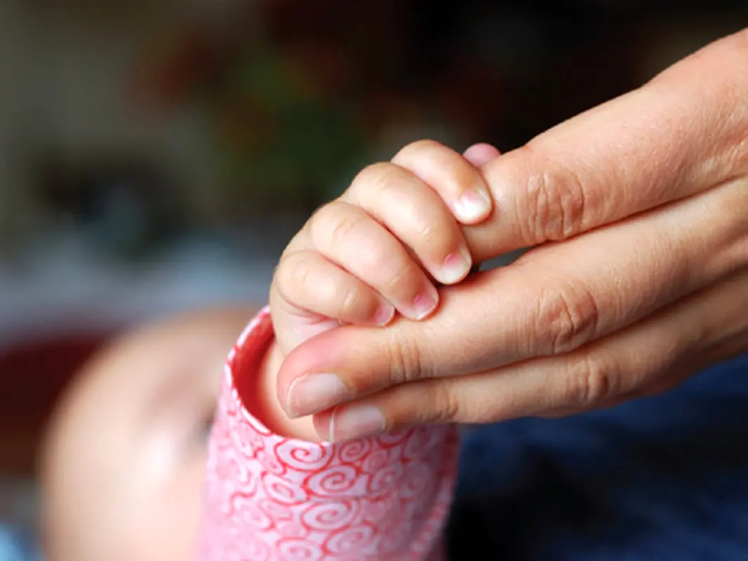 پسر بچه هندی، یک زن باردار را سزارین کرد