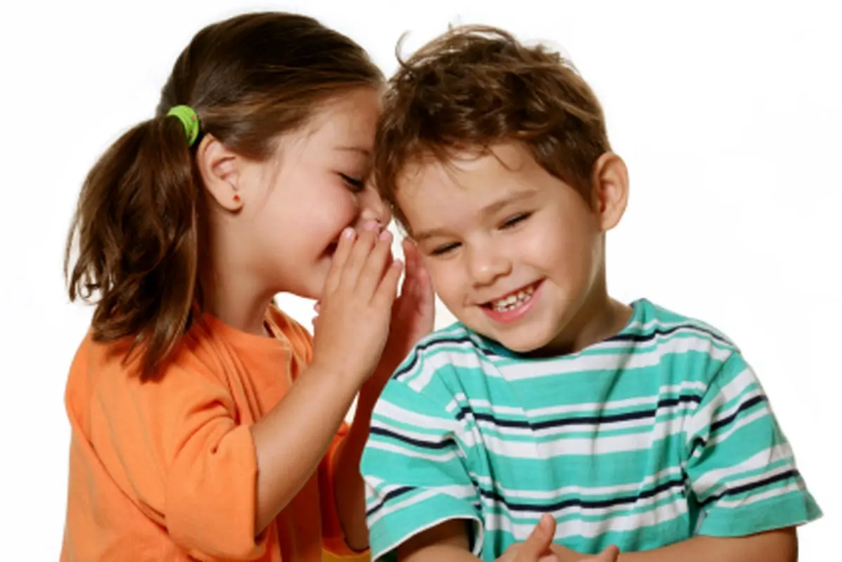 نوك زبانی حرف زدن کودک را تشویق  نکنید